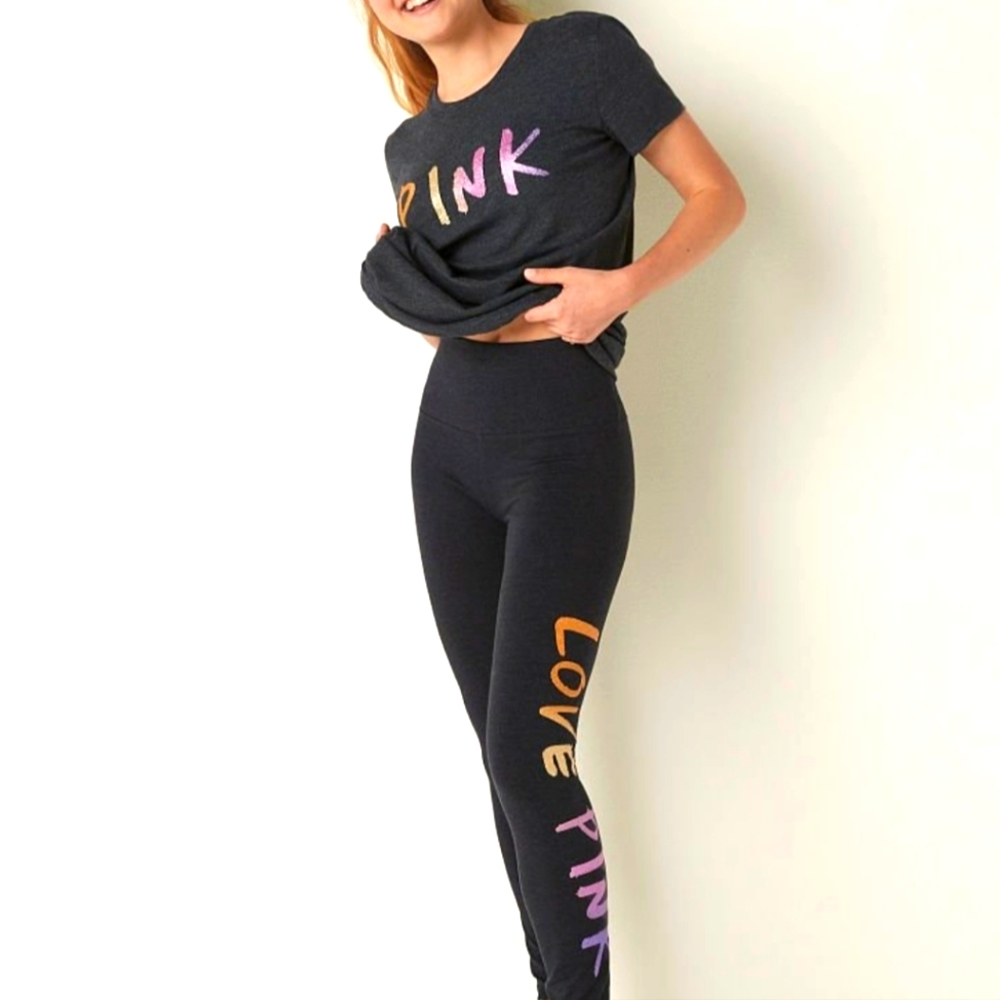 PINK VS SET SIZE M - Picture 1 of 9